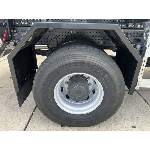 2026 Mercedes-Benz Arocs 2136-49181900