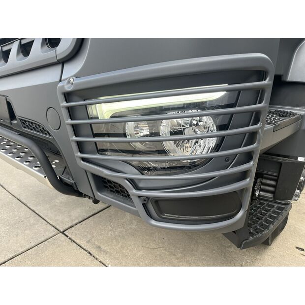 2026 Mercedes-Benz Arocs 2136-49181902