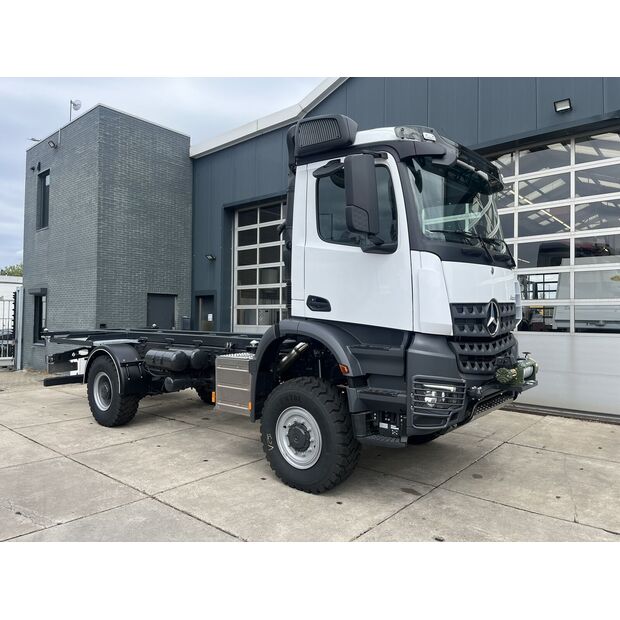 2026 Mercedes-Benz Arocs 1836 AK-49181912