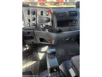 2014-mercedes-benz-atego-1490360-49185416