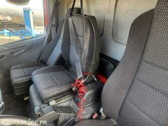 2014-mercedes-benz-atego-1490360-49185418