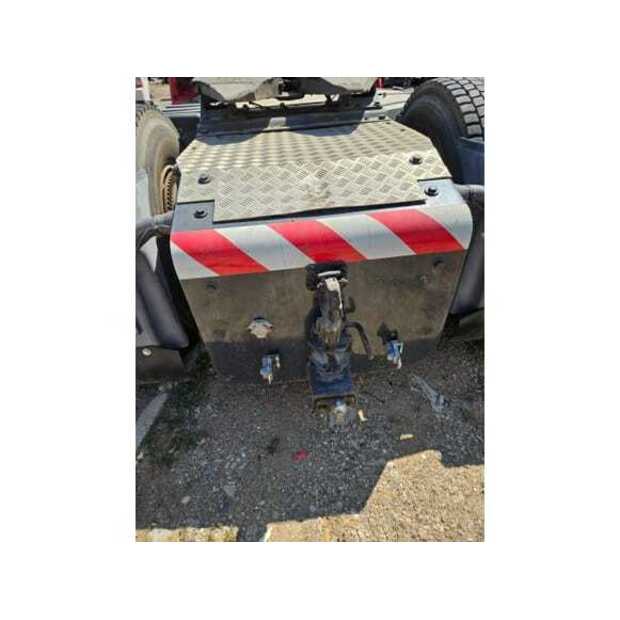 سكانيا 124L-49185473