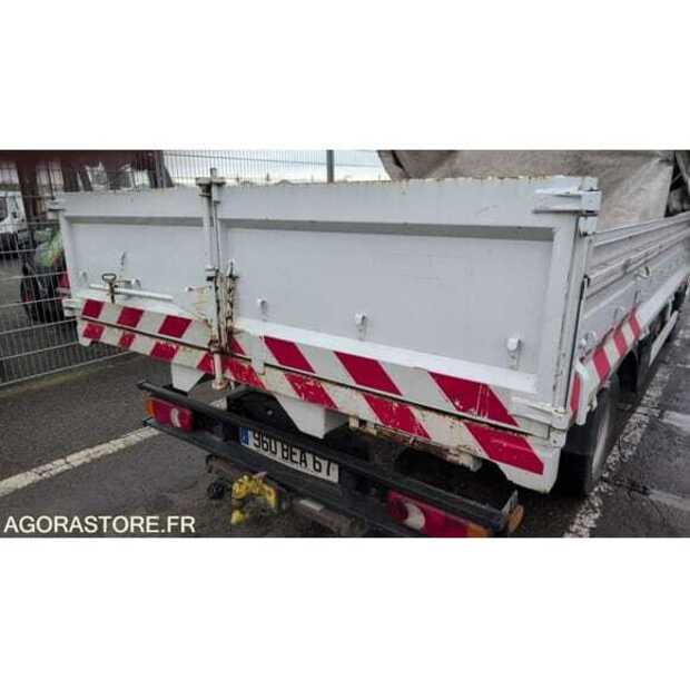 2008 Renault Maxity-49185492
