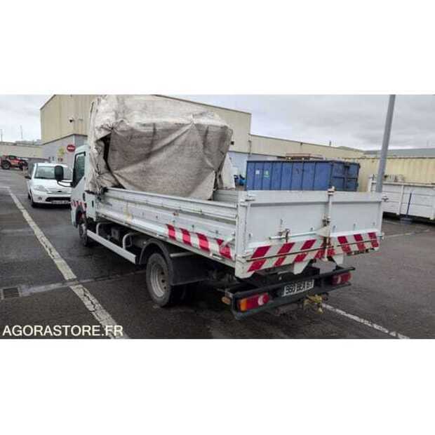 2008 Renault Maxity-49185500