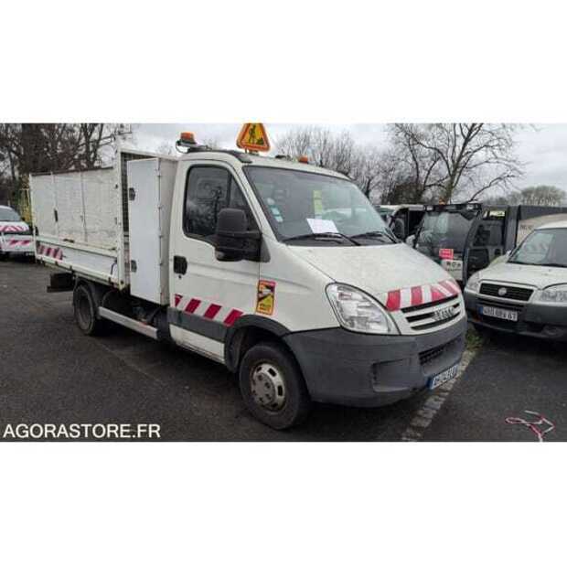 2009 Iveco 35C14G-49185508
