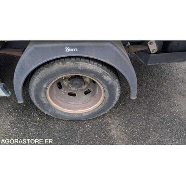 2009 Iveco 35C14G-49185510