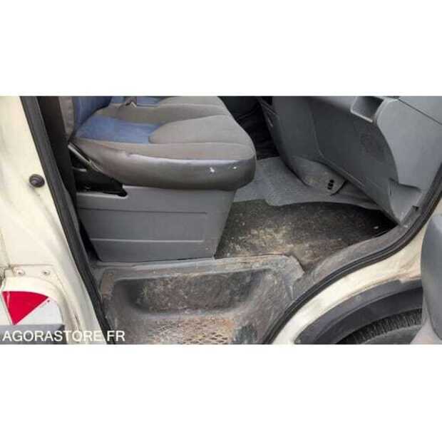 2009 Iveco 35C14G-49185511