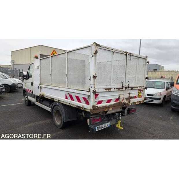 2009 Iveco 35C14G-49185517