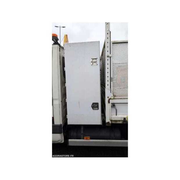 2009 Iveco 35C14G-49185521