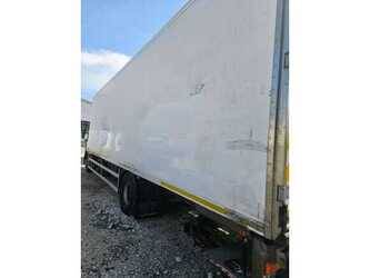 renault-premium-1490379-49185648