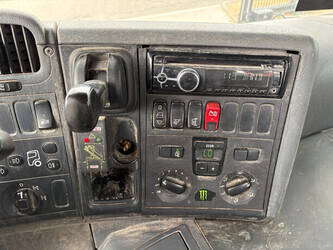 2015-scania-others-1490436-49186298