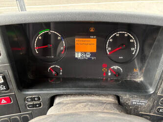2015-scania-others-1490436-49186303