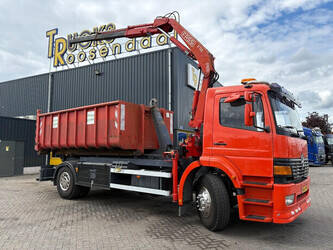 2004-mercedes-benz-axor-49186627