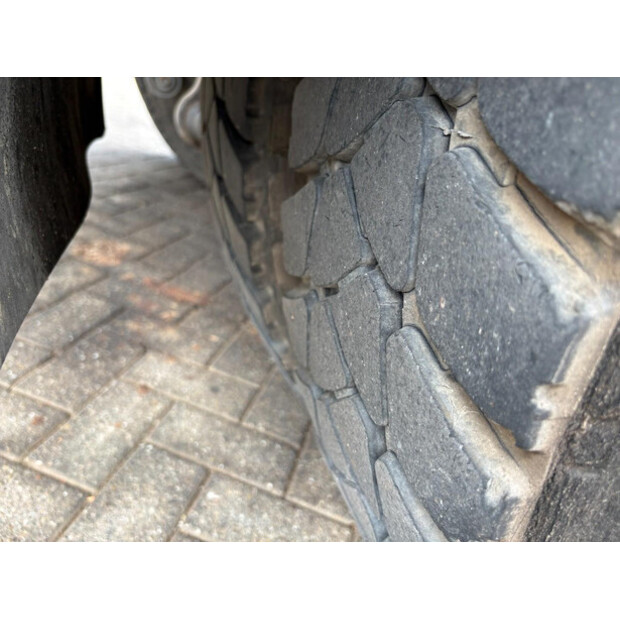 2004 Mercedes-Benz AXOR-49186689