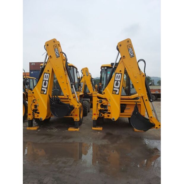 2025 JCB 3DX-49187631