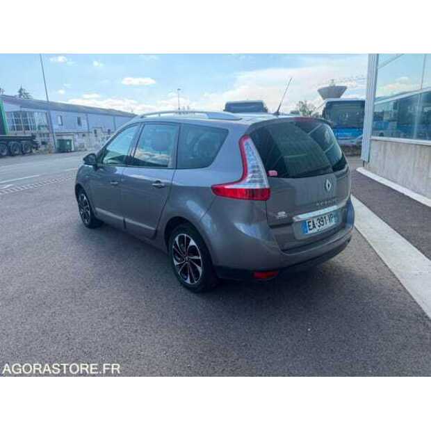 2016 Renault Megane-49192826