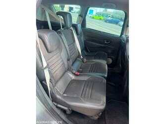 2016-renault-megane-1490587-49192830