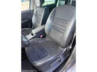 2016-renault-megane-1490587-49192835