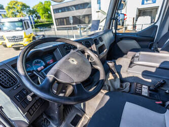 2008-renault-kerax-410-1476368-49193360