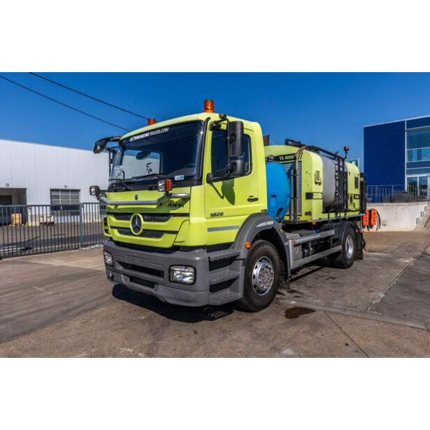 2011 Mercedes-Benz AXOR 1829L-49193426