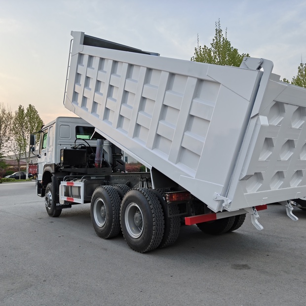 2024 HOWO 380-49193526