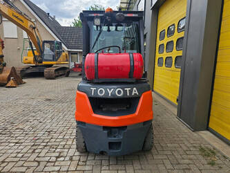 2022-toyota-02-8fgf25-1490595-49193908