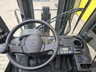 2022-toyota-02-8fgf25-1490595-49193918