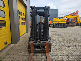 2021-toyota-02-8fgf25-1490596-49193934