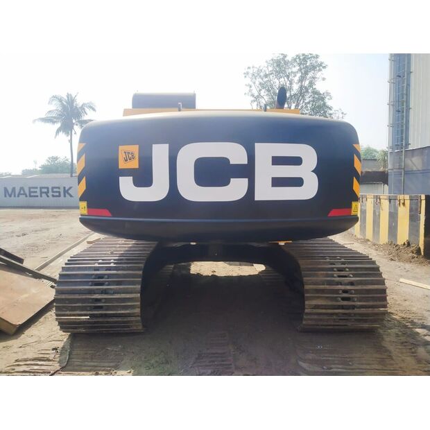 2025 JCB 245LR-49196955