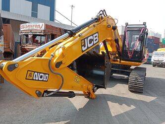 صورة ل حفارات مجنزرة 2025 جيه سي بي JS200