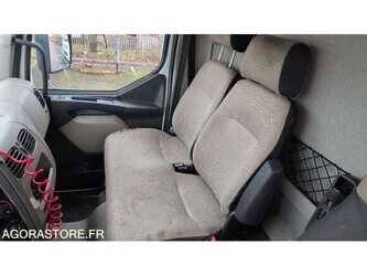 2012-renault-midlum-1490799-49201025