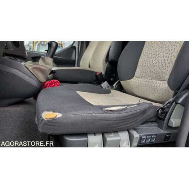 2012 Renault Midlum-49201101