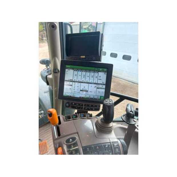 JOHN DEERE 6175R-49201152