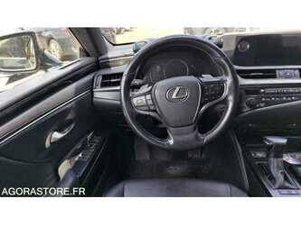 2021-lexus-es300h-1490826-49202155