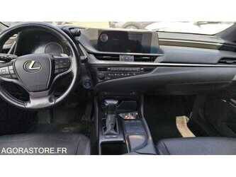 2021-lexus-es300h-1490826-49202180