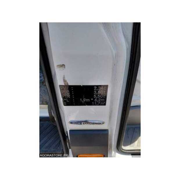 2013 Mercedes-Benz SPRINTER-49202281