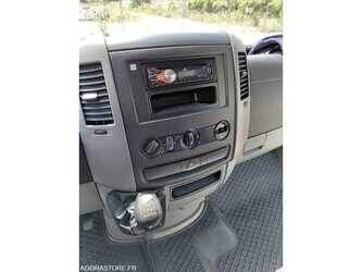 2013-mercedes-benz-sprinter-1490828-49202287