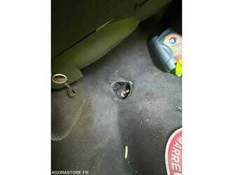 2000-lincoln-town-car-1490829-49202310