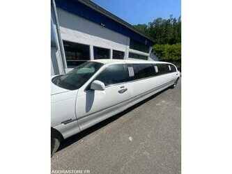 2000-lincoln-town-car-1490829-49202317