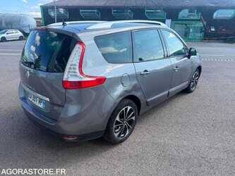 2016-renault-megane-1490587-49202386