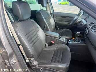 2016-renault-megane-1490587-49202390