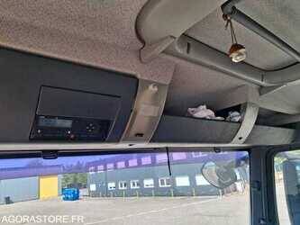 2010-man-28-400-1475916-49202620