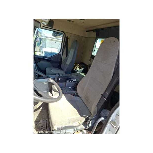 2005 Renault Kerax-49202817