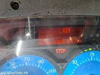 2005-renault-kerax-1490851-49202840