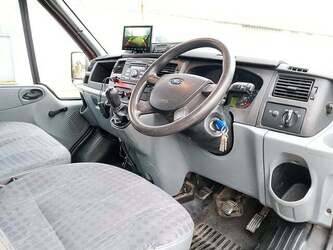 ford-transit-1490854-49202894