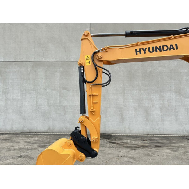 2016 Hyundai R60VS-49204826