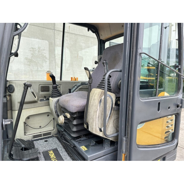 2016 Hyundai R60VS-49204852