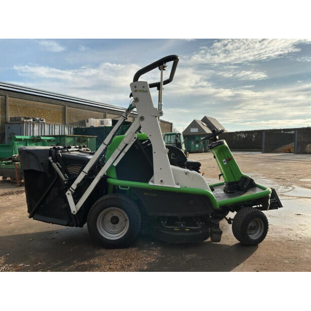 2021 Etesia HYDRO 124D-49205025