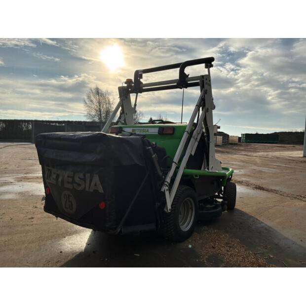 2021 Etesia HYDRO 124D-49205026