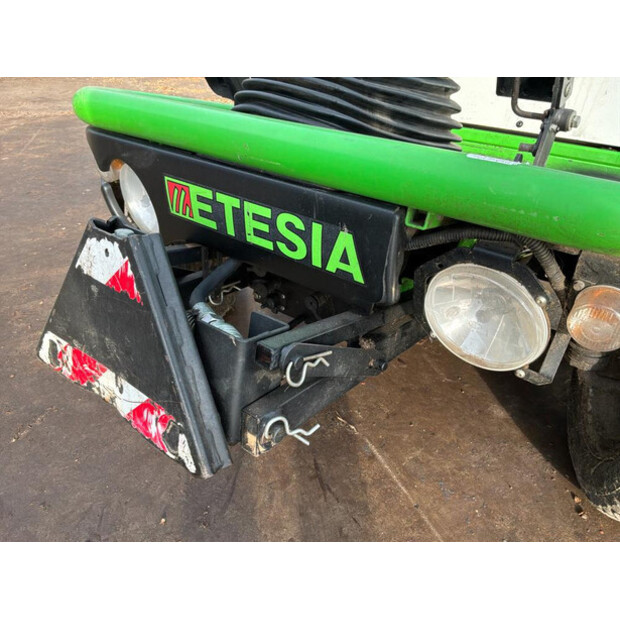 2021 Etesia HYDRO 124D-49205032